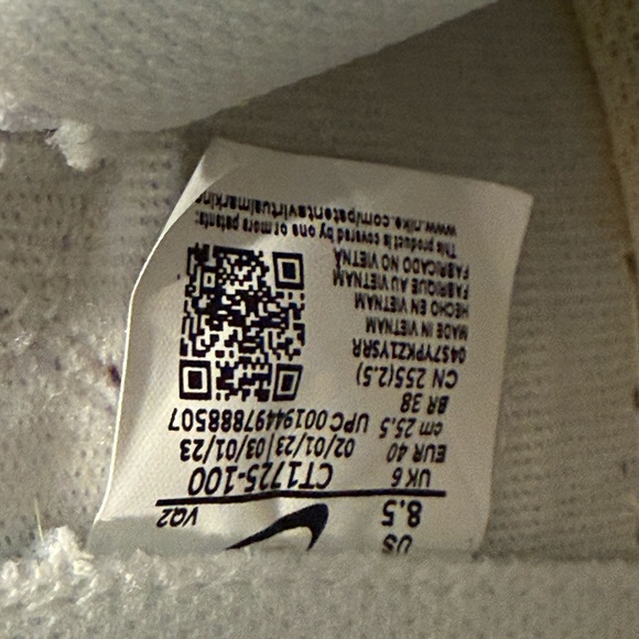 Nike Court Vision Women’s White Shoes - Picture 5 of 6